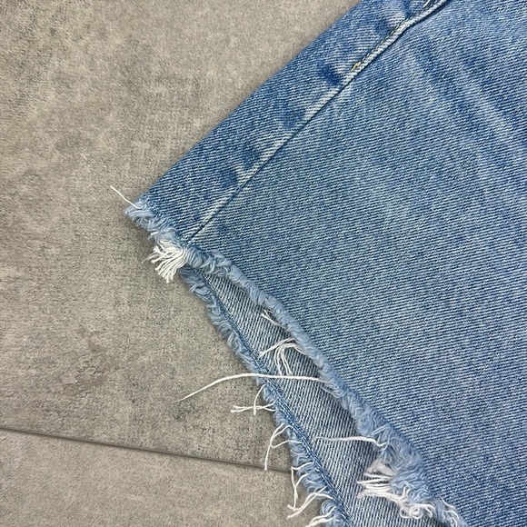 🔆LEVI’S🔆 501 150 year anniversary heart shorts Limited, edition collectors - Picture 10 of 13